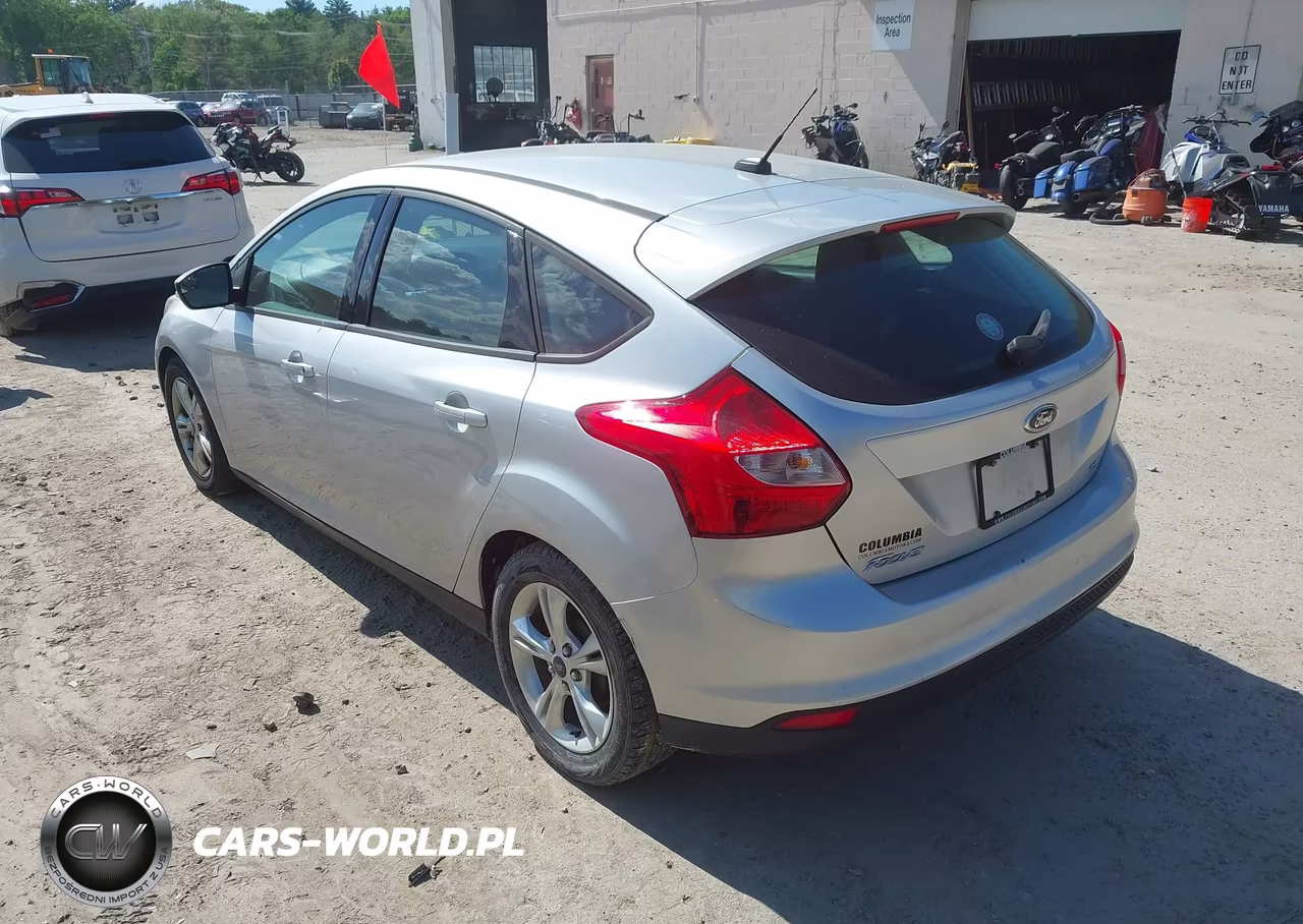 2014 Ford Focus Se VIN:1FADP3K27EL178741 - 3