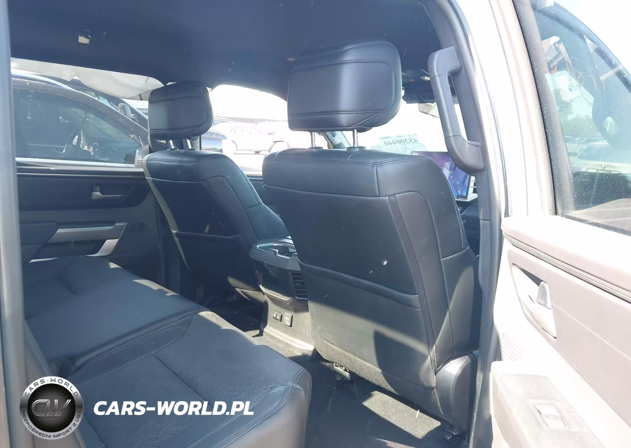 2025 Toyota Tundra Sr5 VIN:5TFLA5DB5SX251318 - 8