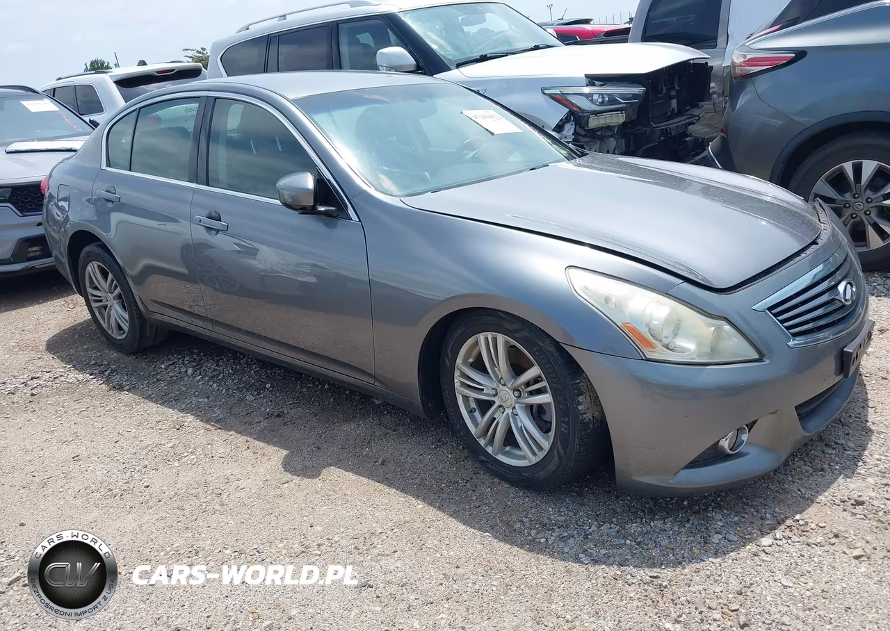 2011 Infiniti G37 Journey – zdjęcie 1 z 13