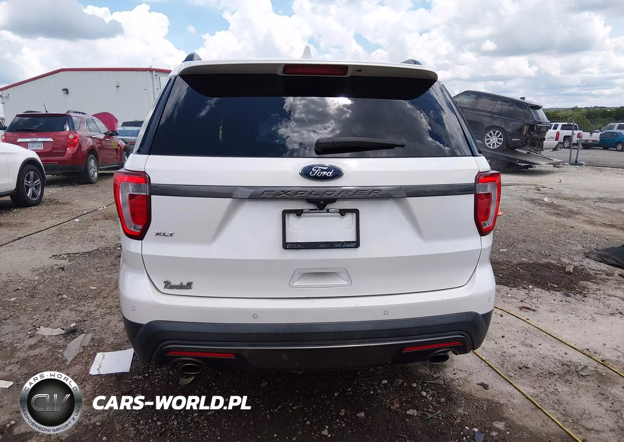 2017 Ford Explorer Xlt VIN:1FM5K7D87HGD49163 - 16