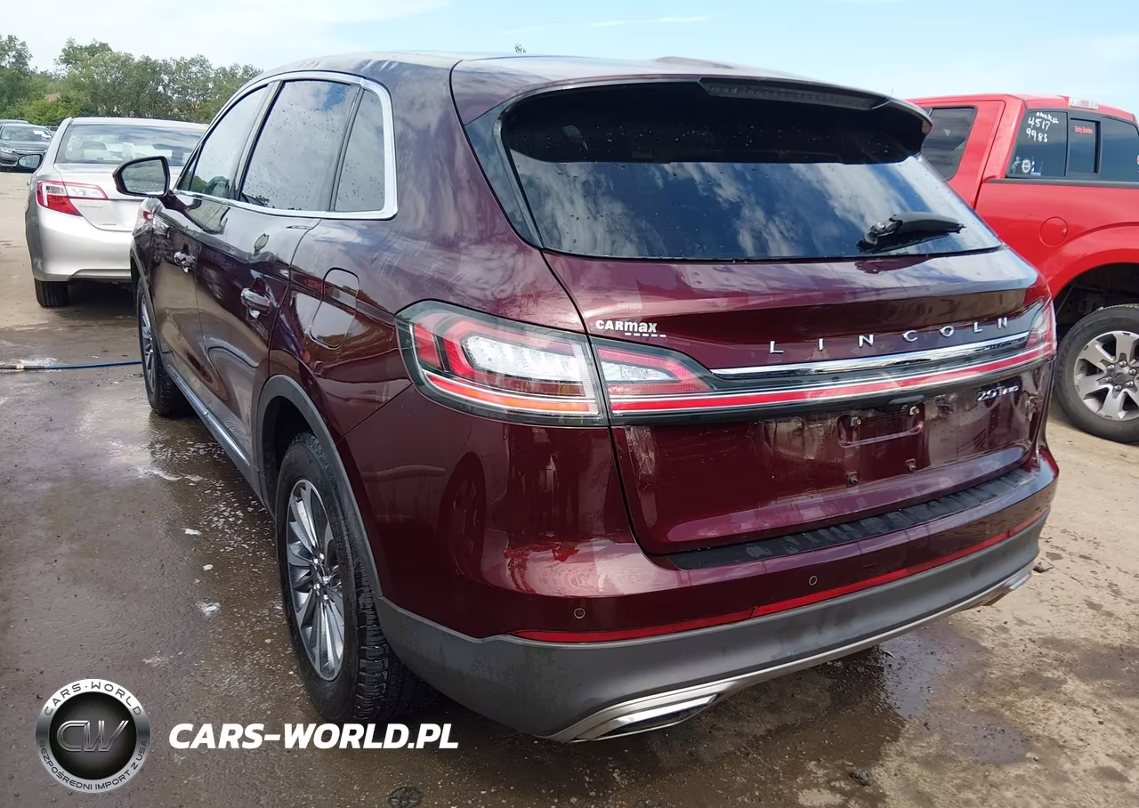 2020 Lincoln Nautilus Standard VIN:2LMPJ8J99LBL32335 - 3