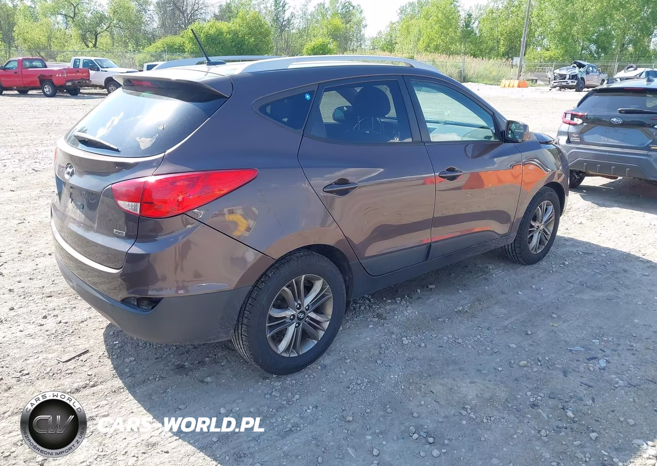 2015 Hyundai Tucson Se VIN:KM8JUCAG7FU999087 - 4