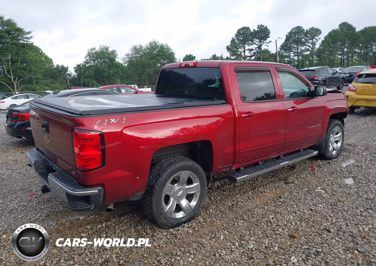 2018 Chevrolet Silverado 1500 1Lt VIN:3GCUKRER0JG414626 - 4