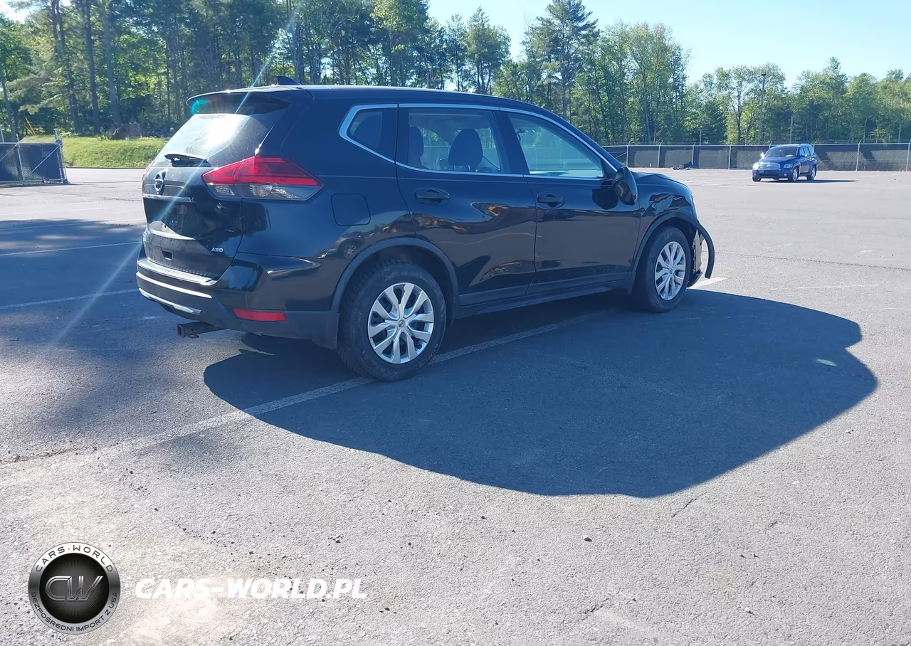 2017 Nissan Rogue S VIN:KNMAT2MV5HP529752 - 4