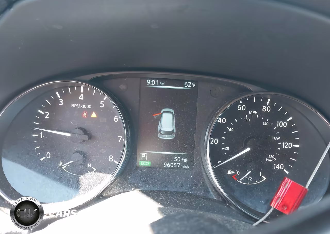 2017 Nissan Rogue S VIN:KNMAT2MV5HP529752 - 7