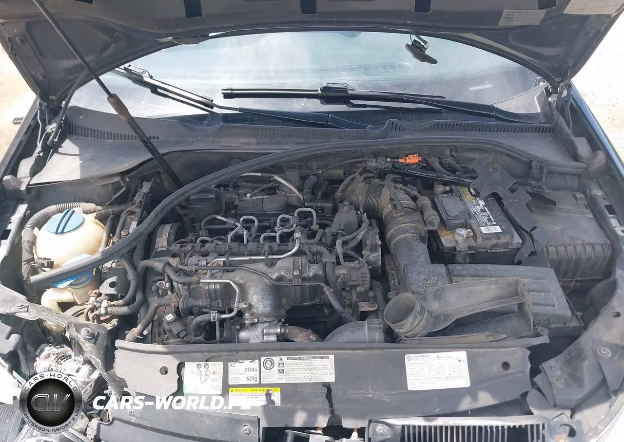 2012 Volkswagen Golf Tdi 2-Door VIN:WVWMM7AJ6CW355102 - 10