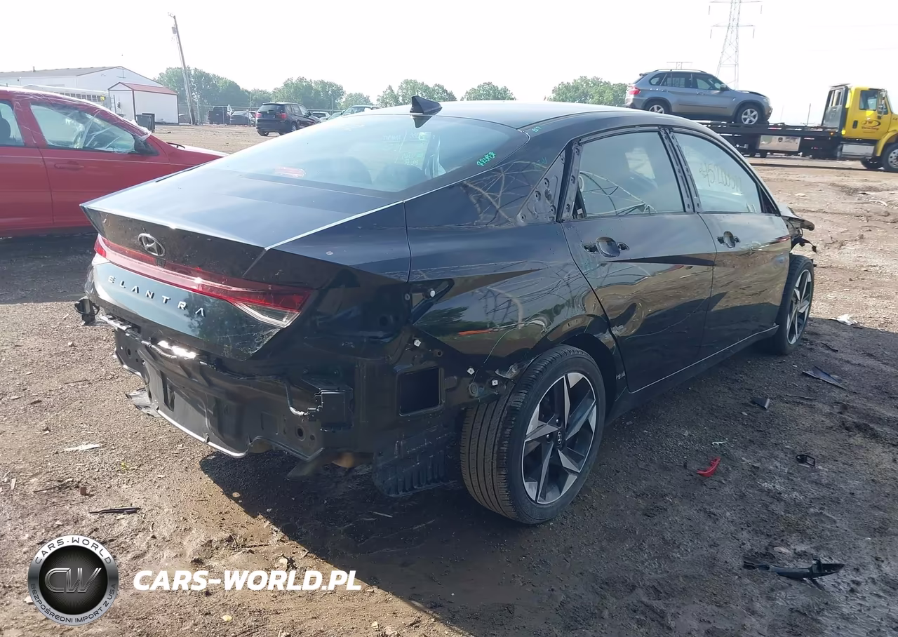 2023 Hyundai Elantra Sel VIN:KMHLS4AG7PU508023 - 4