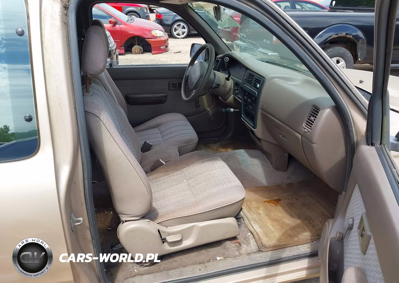 1997 Toyota Tacoma VIN:4TAVL52N2VZ220788 - 5