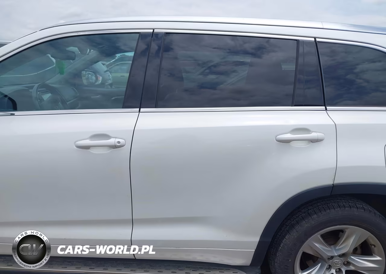 2015 Toyota Highlander Limited Platinum V6 VIN:5TDYKRFH1FS115999 - 14