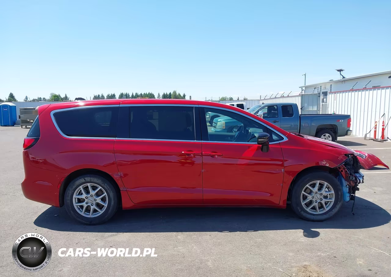 2025 Chrysler Pacifica Select VIN:2C4RC1BG8SR518686 - 14