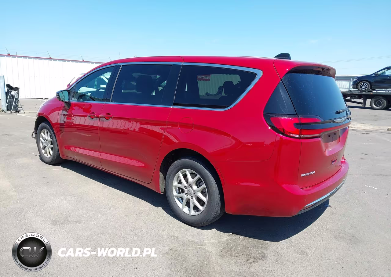 2025 Chrysler Pacifica Select VIN:2C4RC1BG8SR518686 - 3
