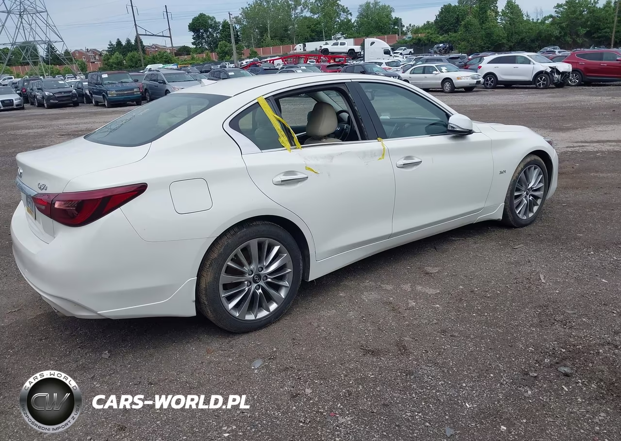 2019 Infiniti Q50 3.0T Luxe VIN:JN1EV7AR8KM553958 - 4