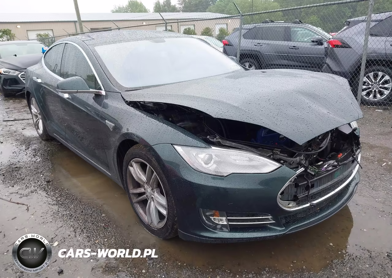 2014 Tesla Model S P85 – zdjęcie 1 z 19