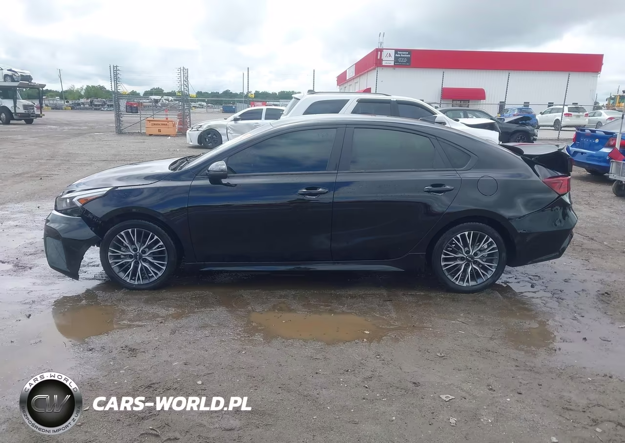 2023 Kia Forte Gt-Line VIN:3KPF54AD7PE614162 - 14