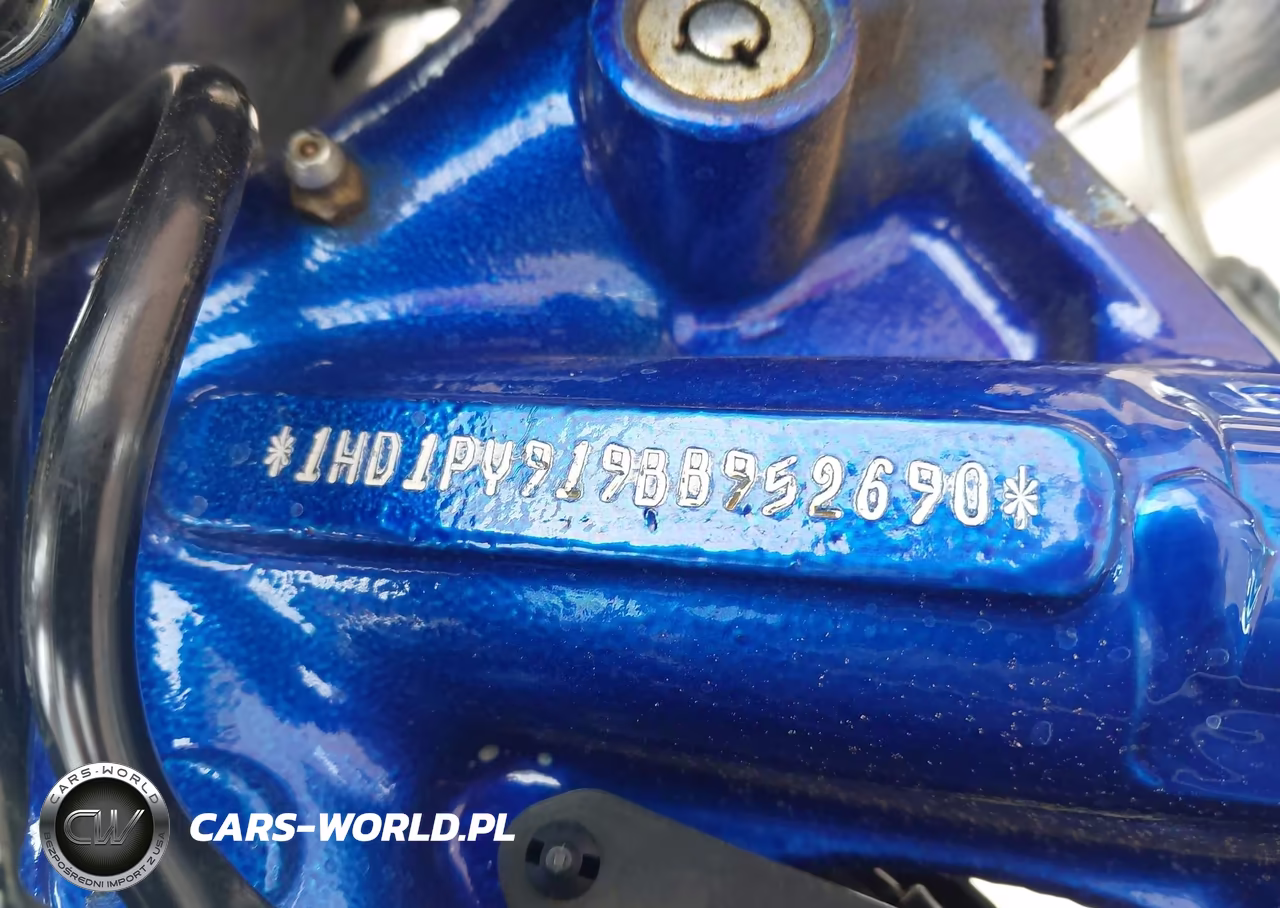 2011 Harley-Davidson Flstse2 VIN:1HD1PY919BB952690 - 10