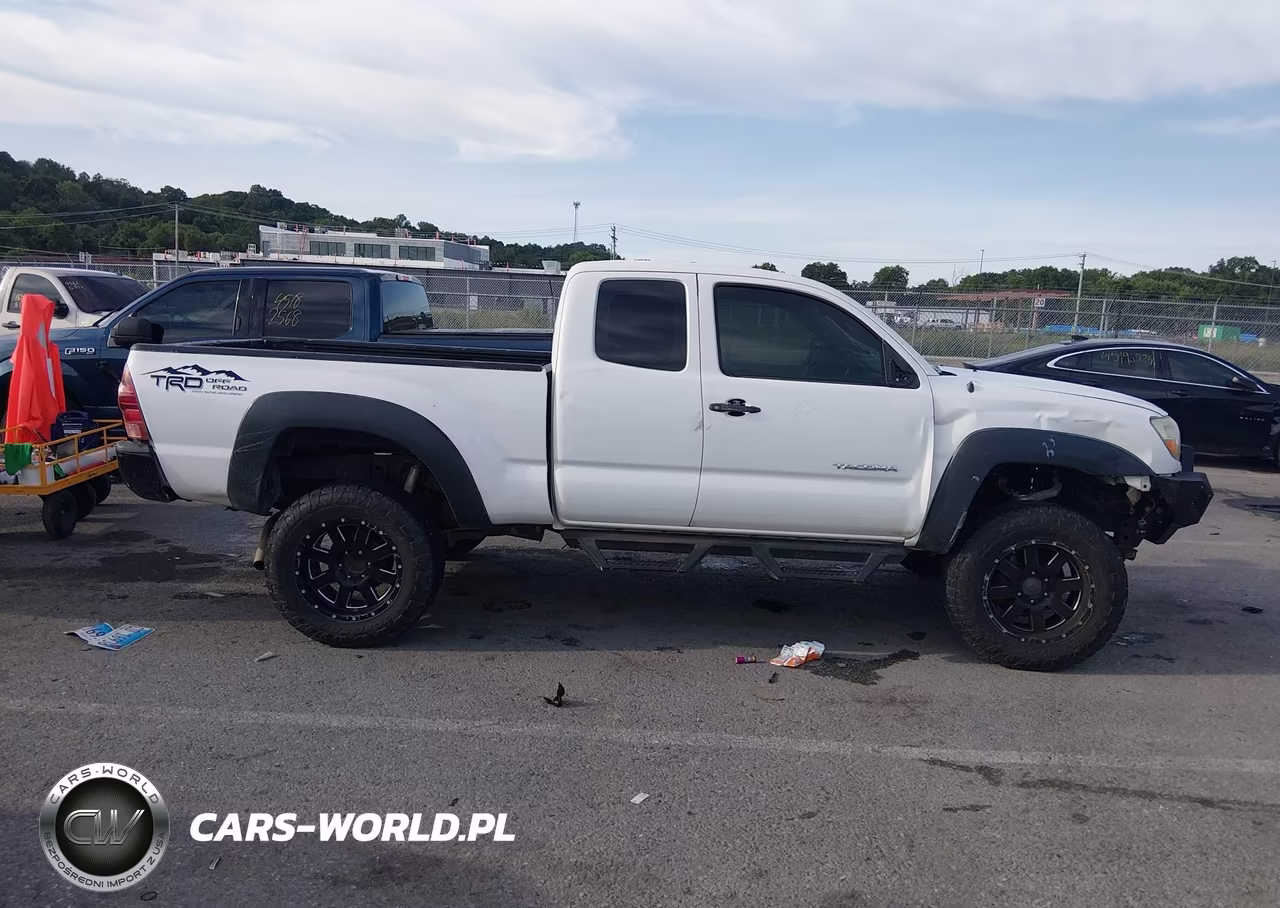 2007 Toyota Tacoma Base V6 VIN:5TEUU42N67Z460957 - 14