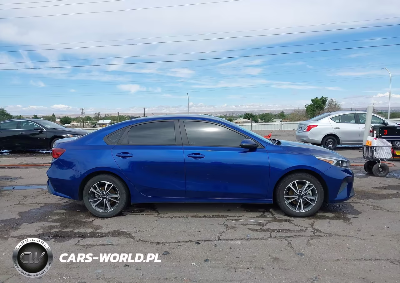 2024 Kia Forte Lxs VIN:3KPF24AD4RE698744 - 13