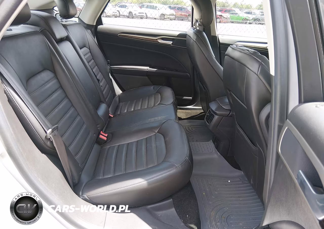2013 Ford Fusion Energi Se Luxury VIN:3FA6P0PU4DR365646 - 8