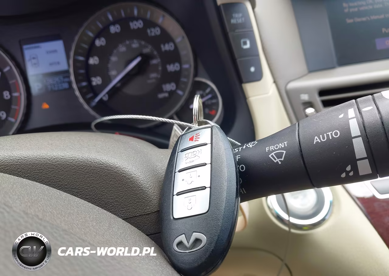 2019 Infiniti Q70L 3.7 Luxe VIN:JN1BY1PP1KM685554 - 11