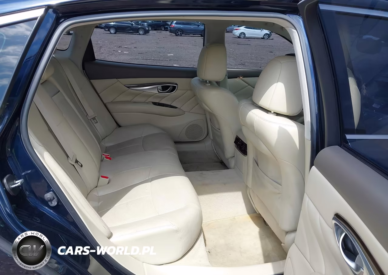 2019 Infiniti Q70L 3.7 Luxe VIN:JN1BY1PP1KM685554 - 8
