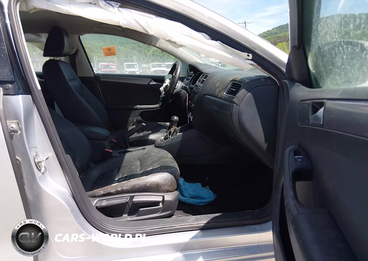 2015 Volkswagen Jetta Tdi VIN:3VW3A7AJ7FM245410 - 5