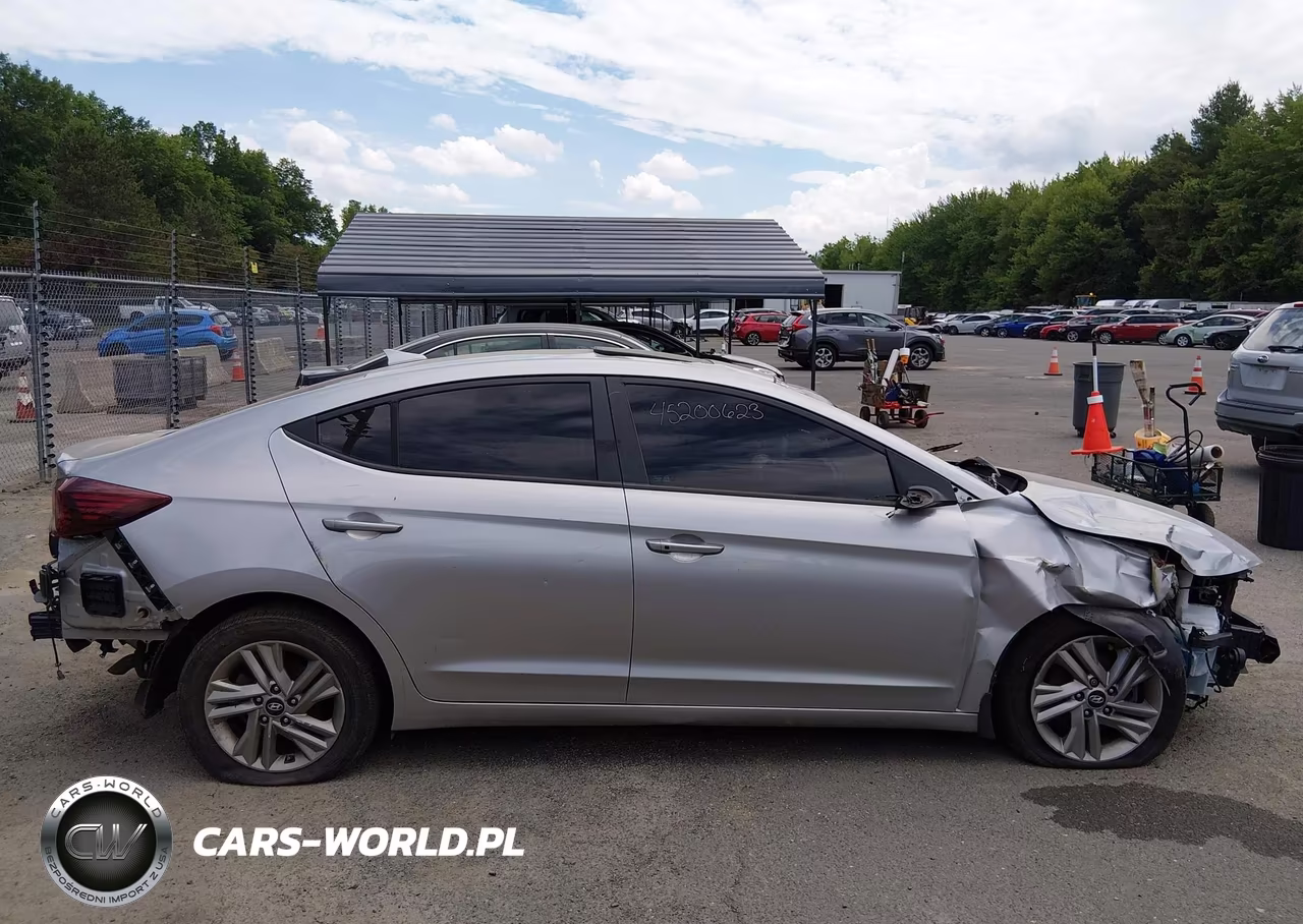 2020 Hyundai Elantra Value Edition VIN:5NPD84LFXLH630858 - 14