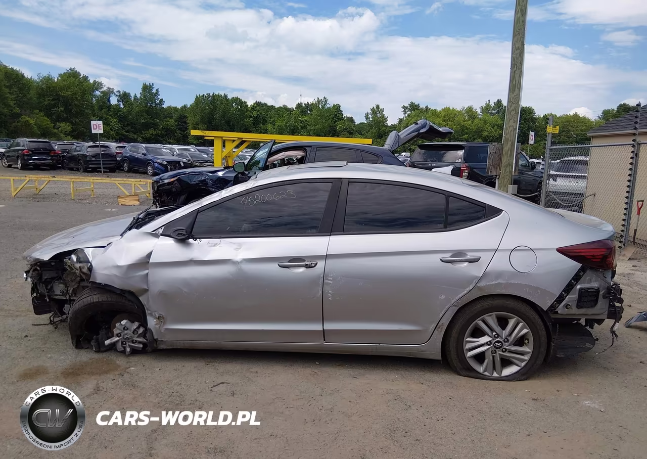 2020 Hyundai Elantra Value Edition VIN:5NPD84LFXLH630858 - 15