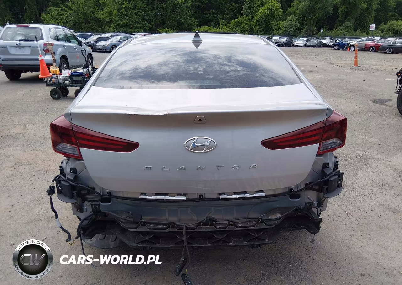 2020 Hyundai Elantra Value Edition VIN:5NPD84LFXLH630858 - 17
