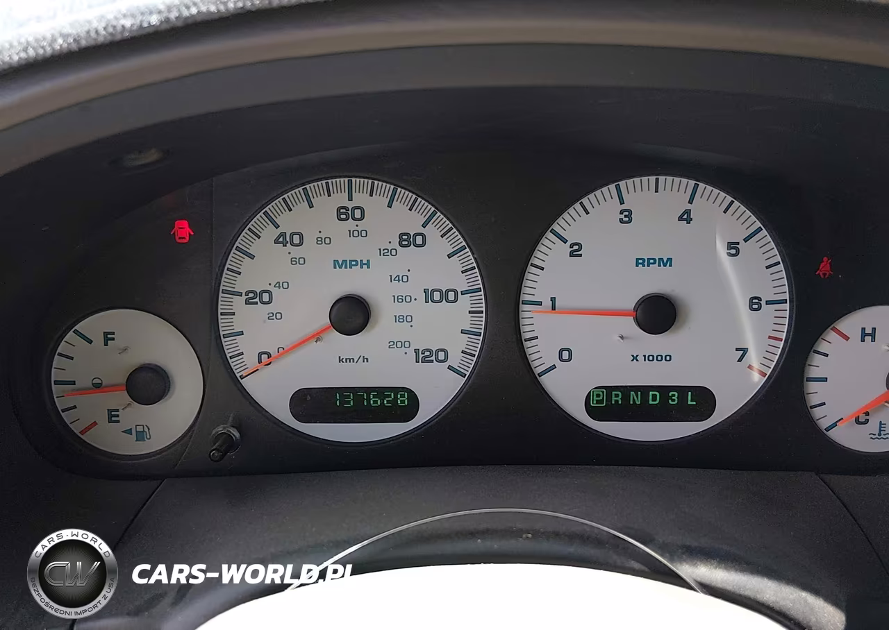 2002 Chrysler Town & Country Lx VIN:2C4GP443X2R746891 - 7