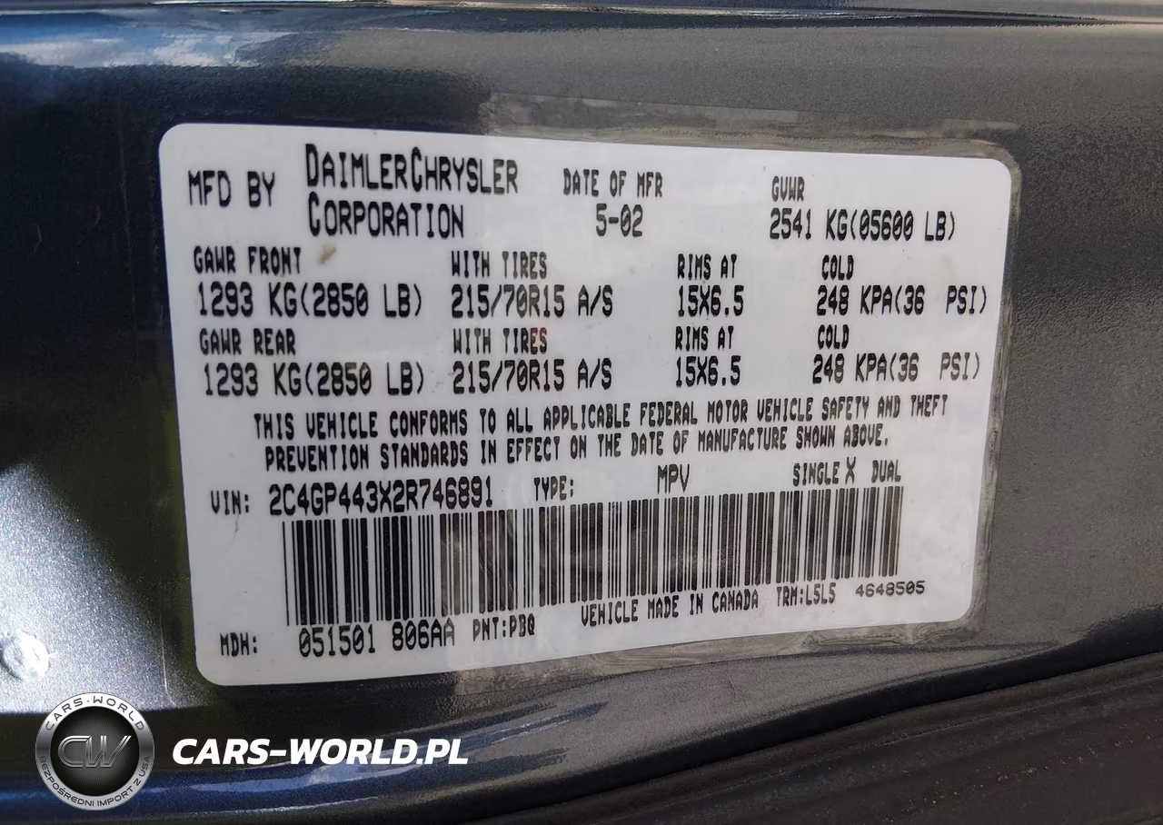 2002 Chrysler Town & Country Lx VIN:2C4GP443X2R746891 - 9