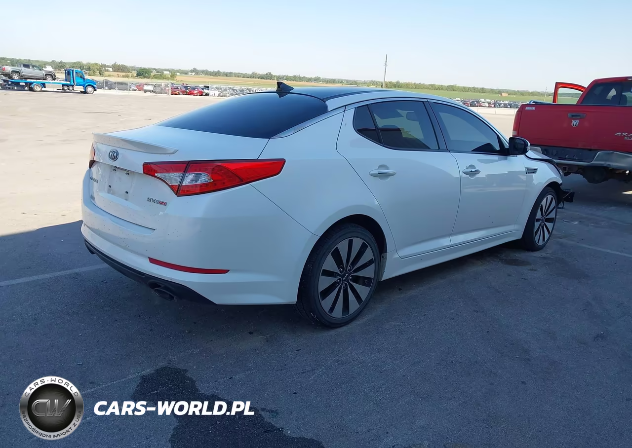 2011 Kia Optima Sx VIN:KNAGR4A68B5182726 - 4