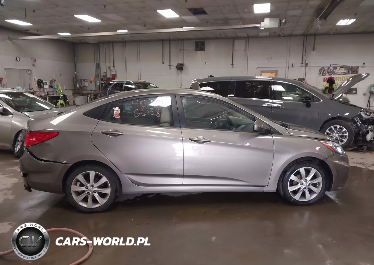 2012 Hyundai Accent Gls VIN:KMHCU4AE5CU211934 - 13