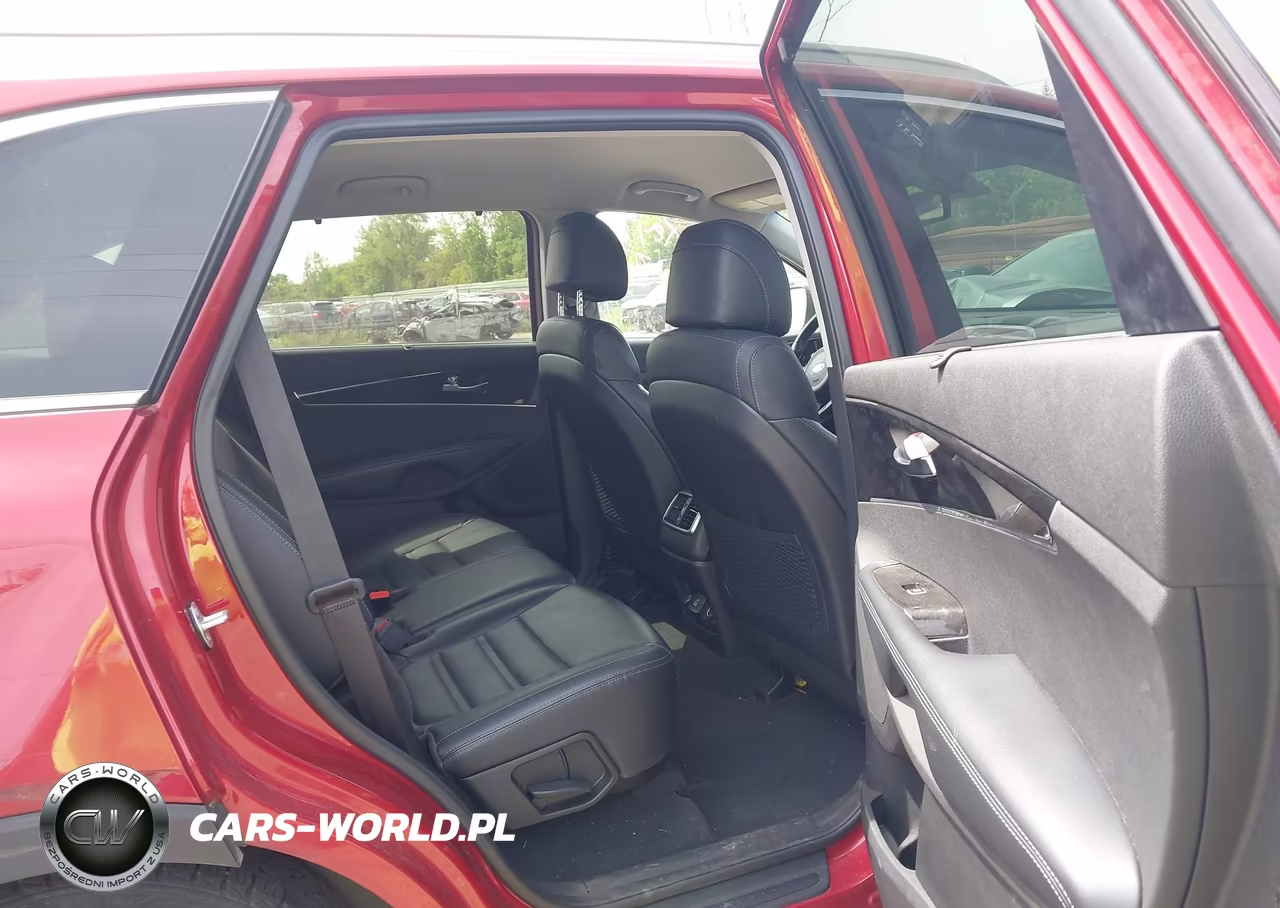 2017 Kia Sorento 2.0T Ex VIN:5XYPHDA14HG274670 - 8