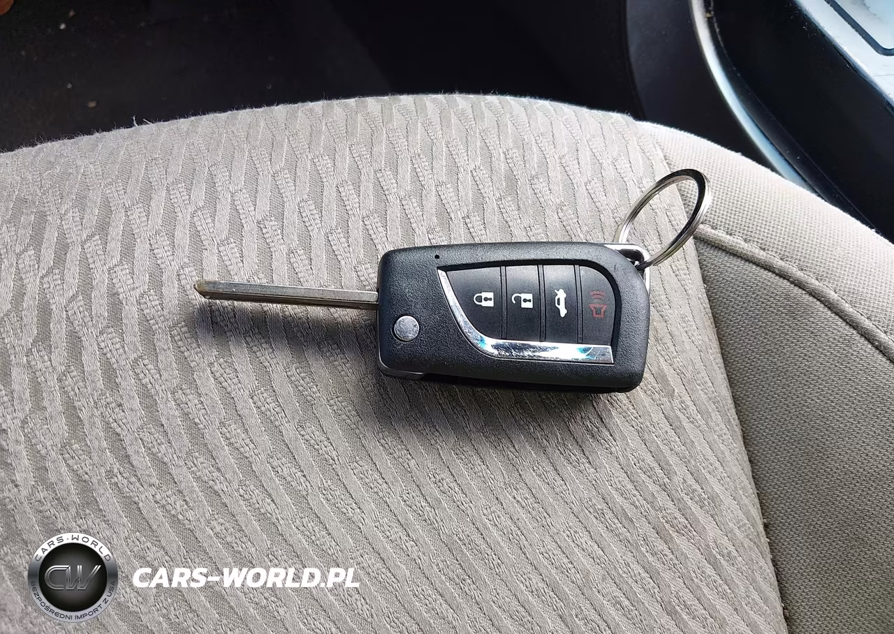 2017 Hyundai Santa Fe Se VIN:KM8SM4HF9HU195318 - 11