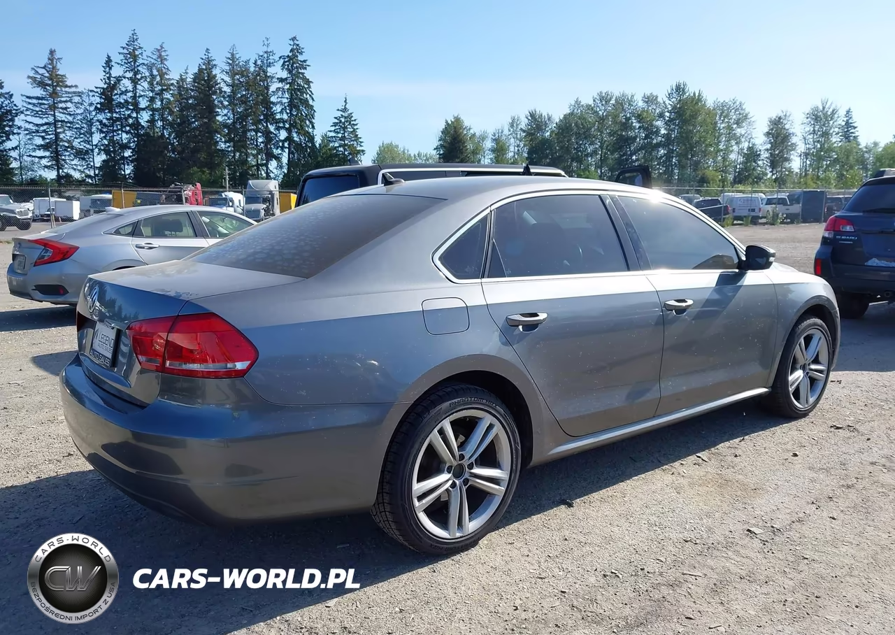 2014 Volkswagen Passat 1.8T Se VIN:1VWBT7A35EC117366 - 4
