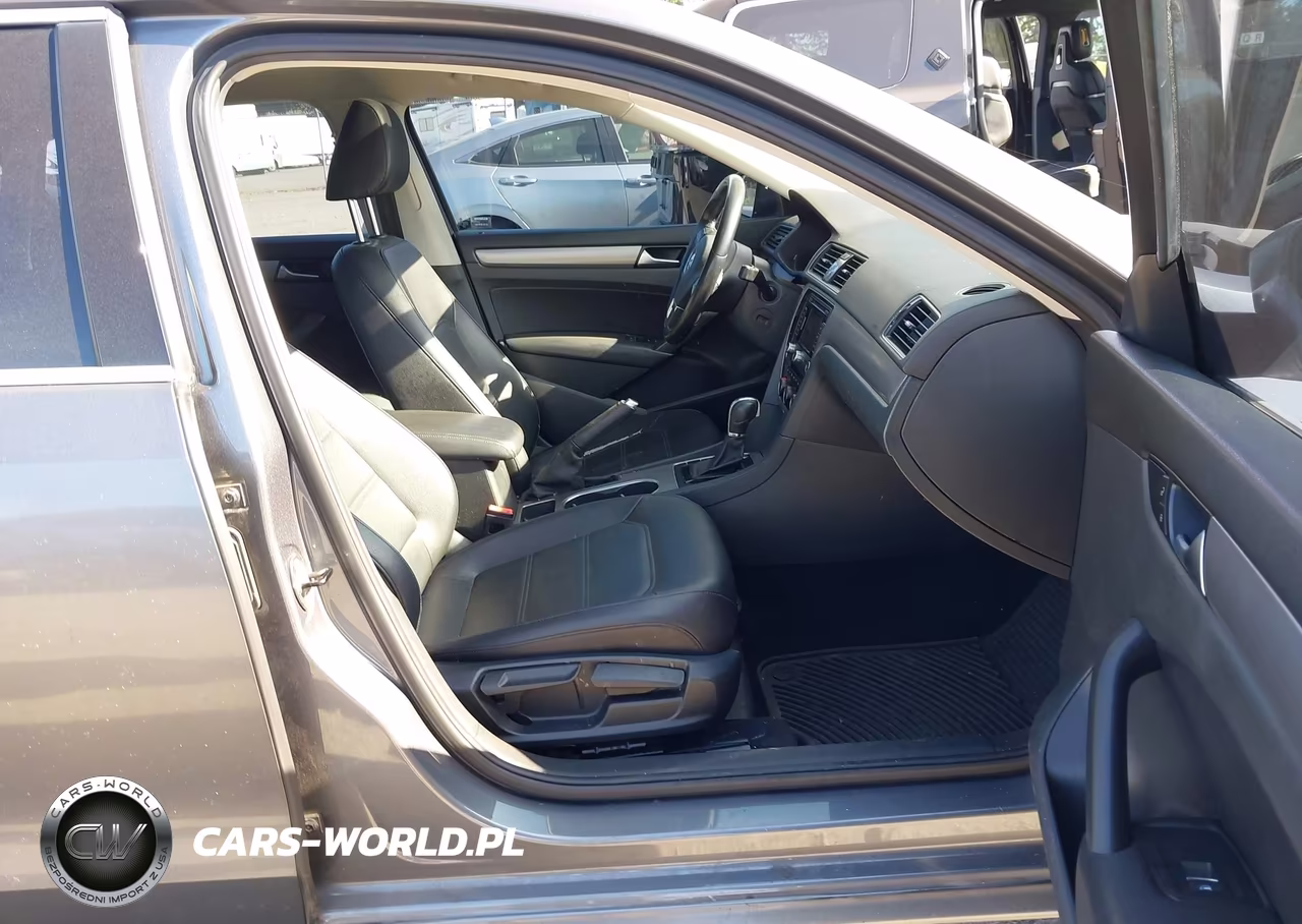 2014 Volkswagen Passat 1.8T Se VIN:1VWBT7A35EC117366 - 5