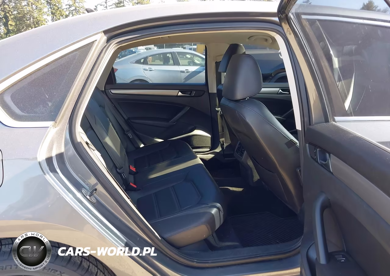 2014 Volkswagen Passat 1.8T Se VIN:1VWBT7A35EC117366 - 8
