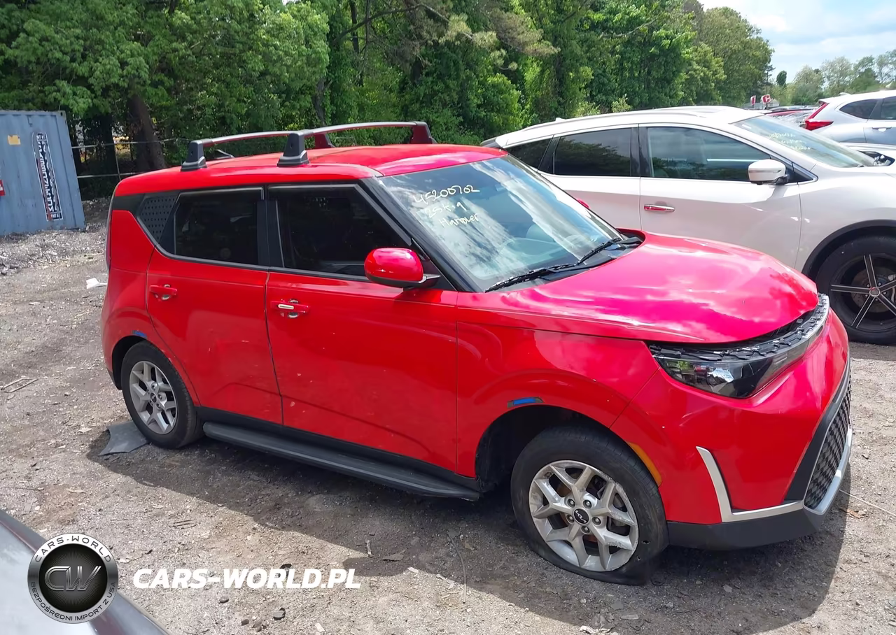2025 Kia Soul S VIN:KNDJ23AU5S7243489 - 13