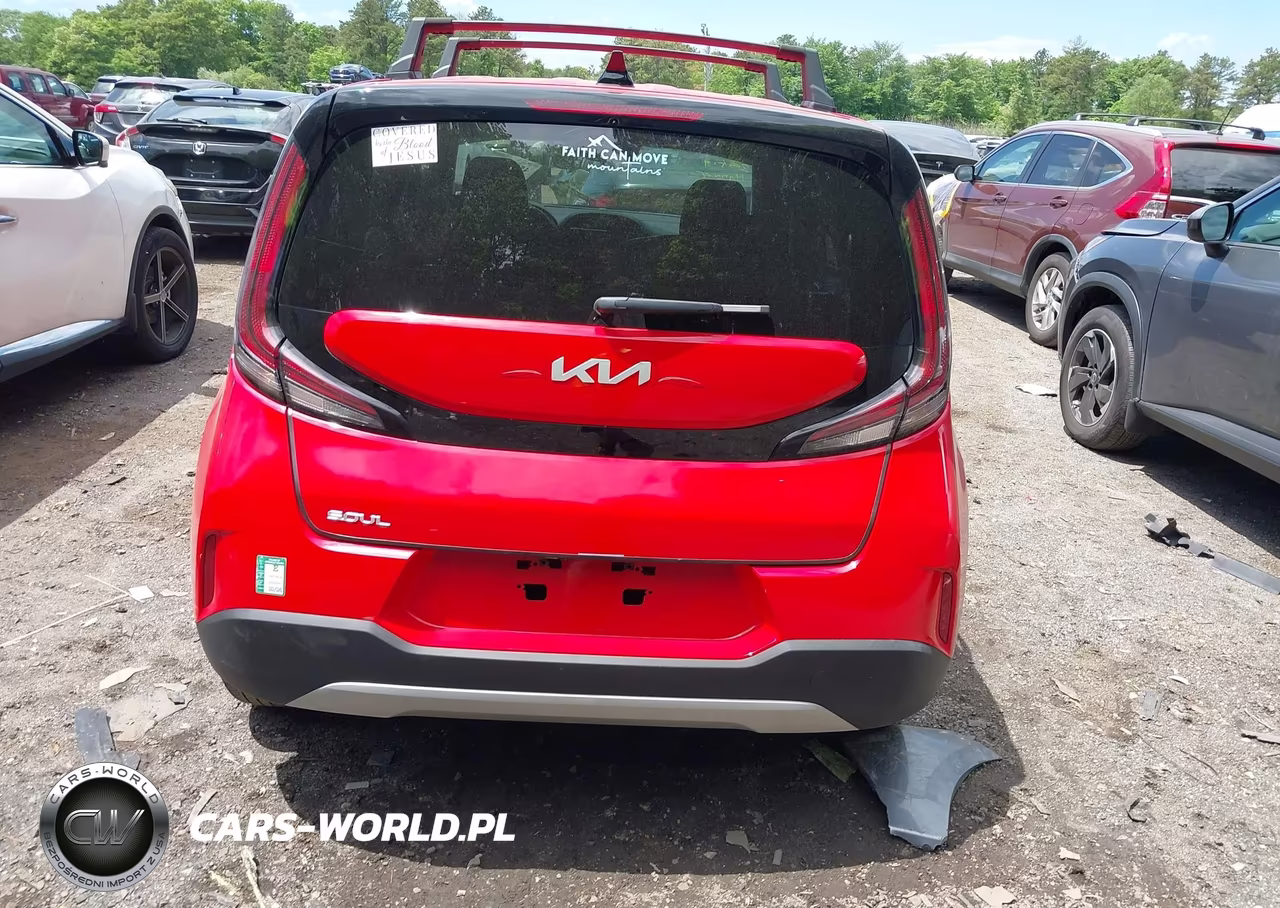 2025 Kia Soul S VIN:KNDJ23AU5S7243489 - 16