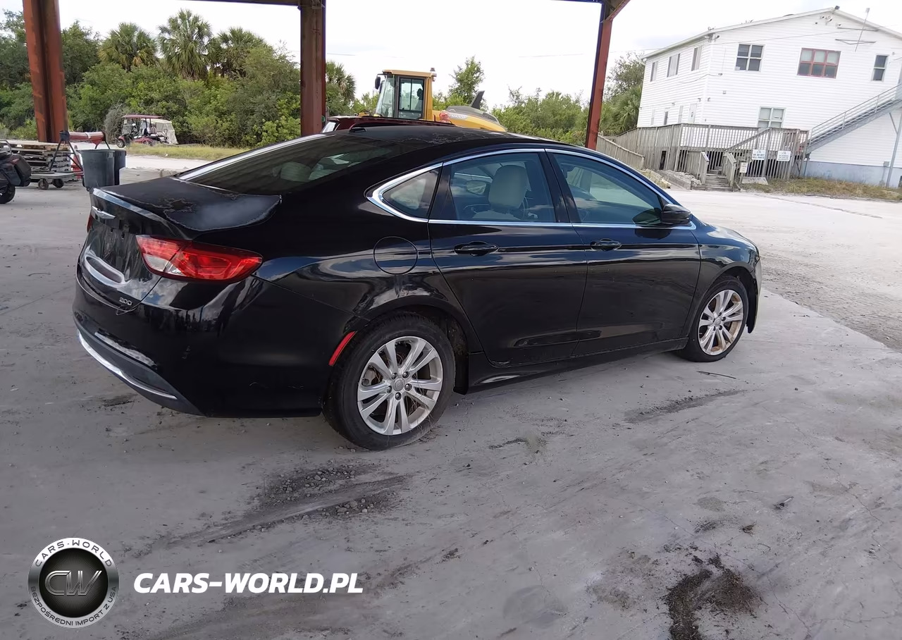 2015 Chrysler 200 Limited VIN:1C3CCCAB4FN619173 - 4