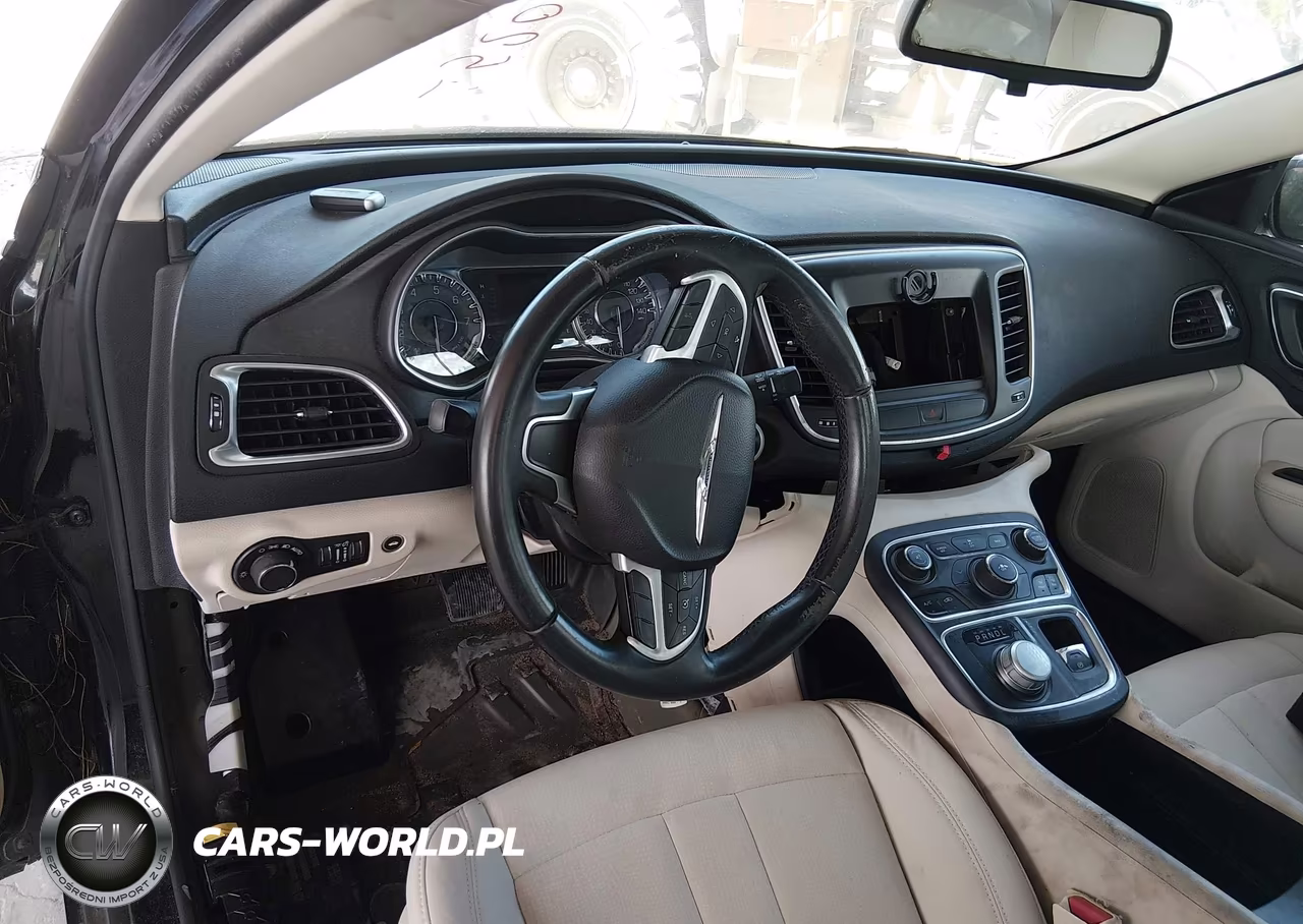 2015 Chrysler 200 Limited VIN:1C3CCCAB4FN619173 - 6