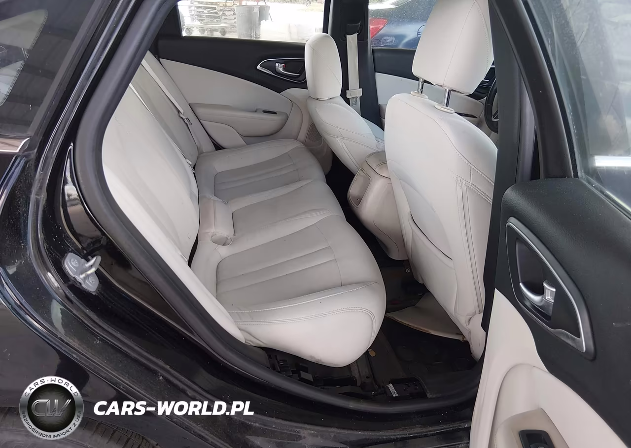 2015 Chrysler 200 Limited VIN:1C3CCCAB4FN619173 - 8