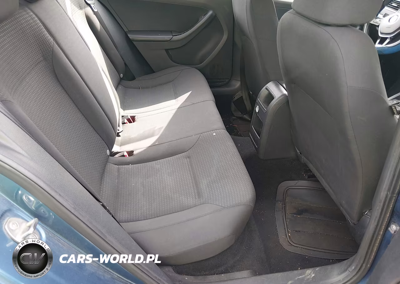 2015 Volkswagen Jetta 1.8T Se VIN:3VWD17AJ4FM234806 - 8