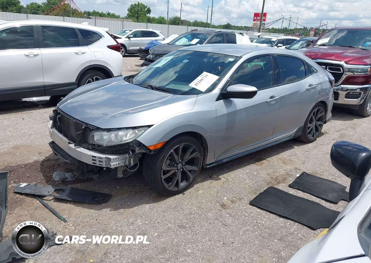 2018 Honda Civic Sport VIN:SHHFK7H46JU240952 - 2