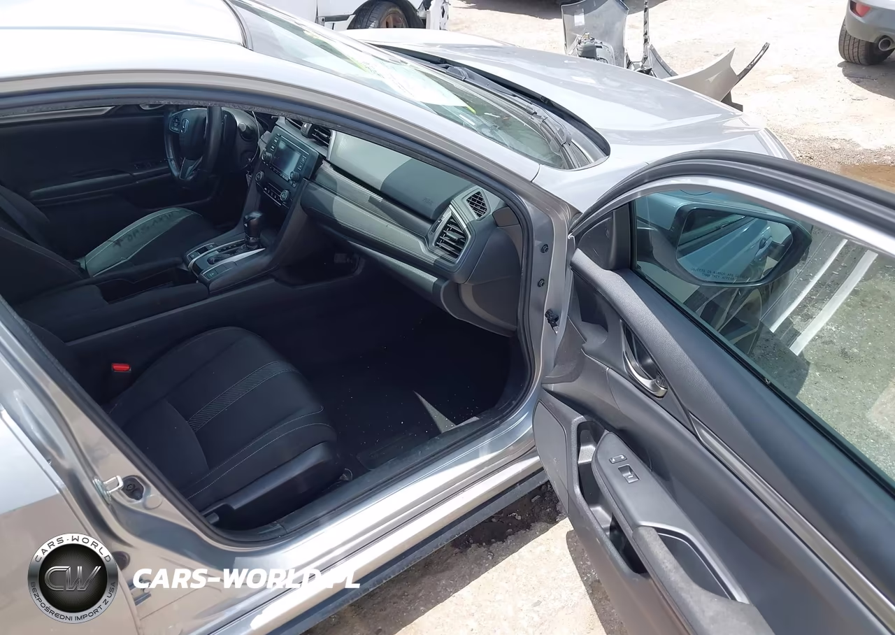 2018 Honda Civic Sport VIN:SHHFK7H46JU240952 - 5