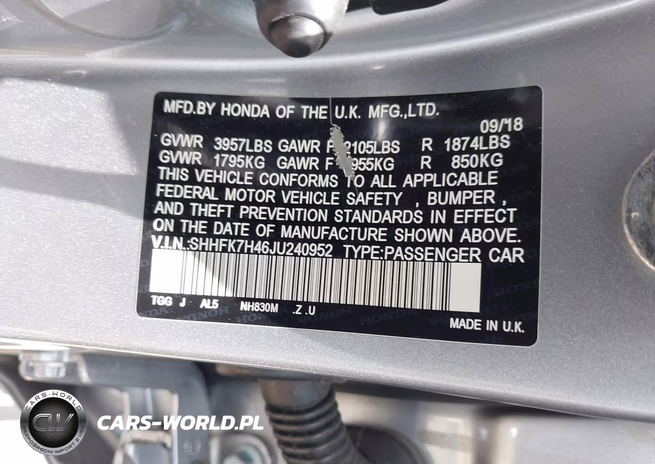 2018 Honda Civic Sport VIN:SHHFK7H46JU240952 - 9