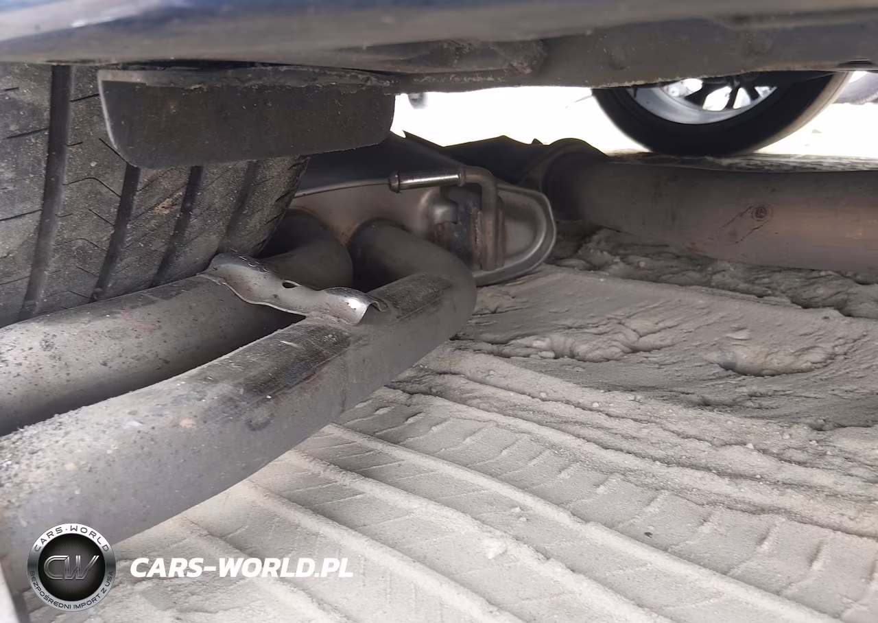 2020 Hyundai Elantra Sport VIN:KMHD04LB4LU993615 - 19