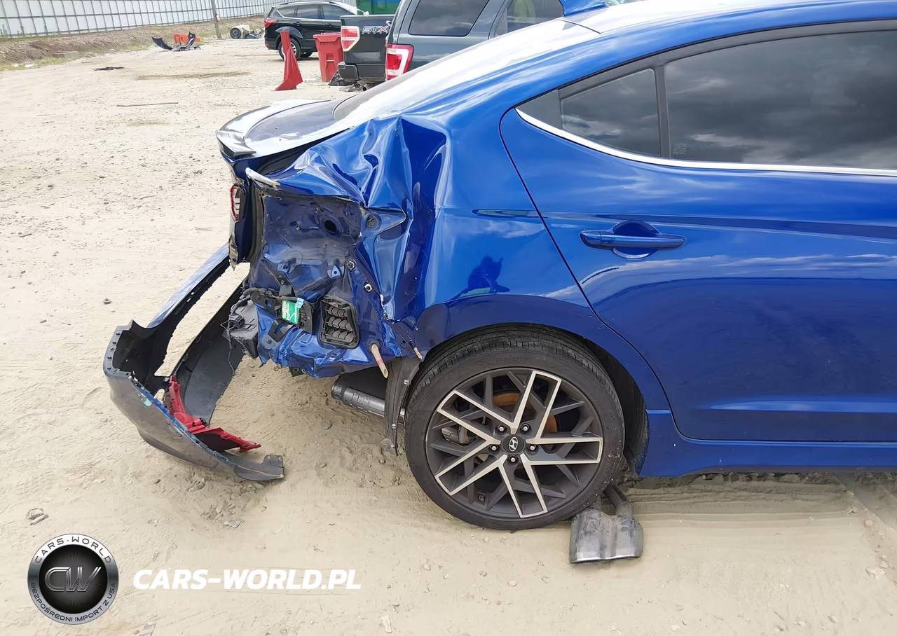 2020 Hyundai Elantra Sport VIN:KMHD04LB4LU993615 - 20