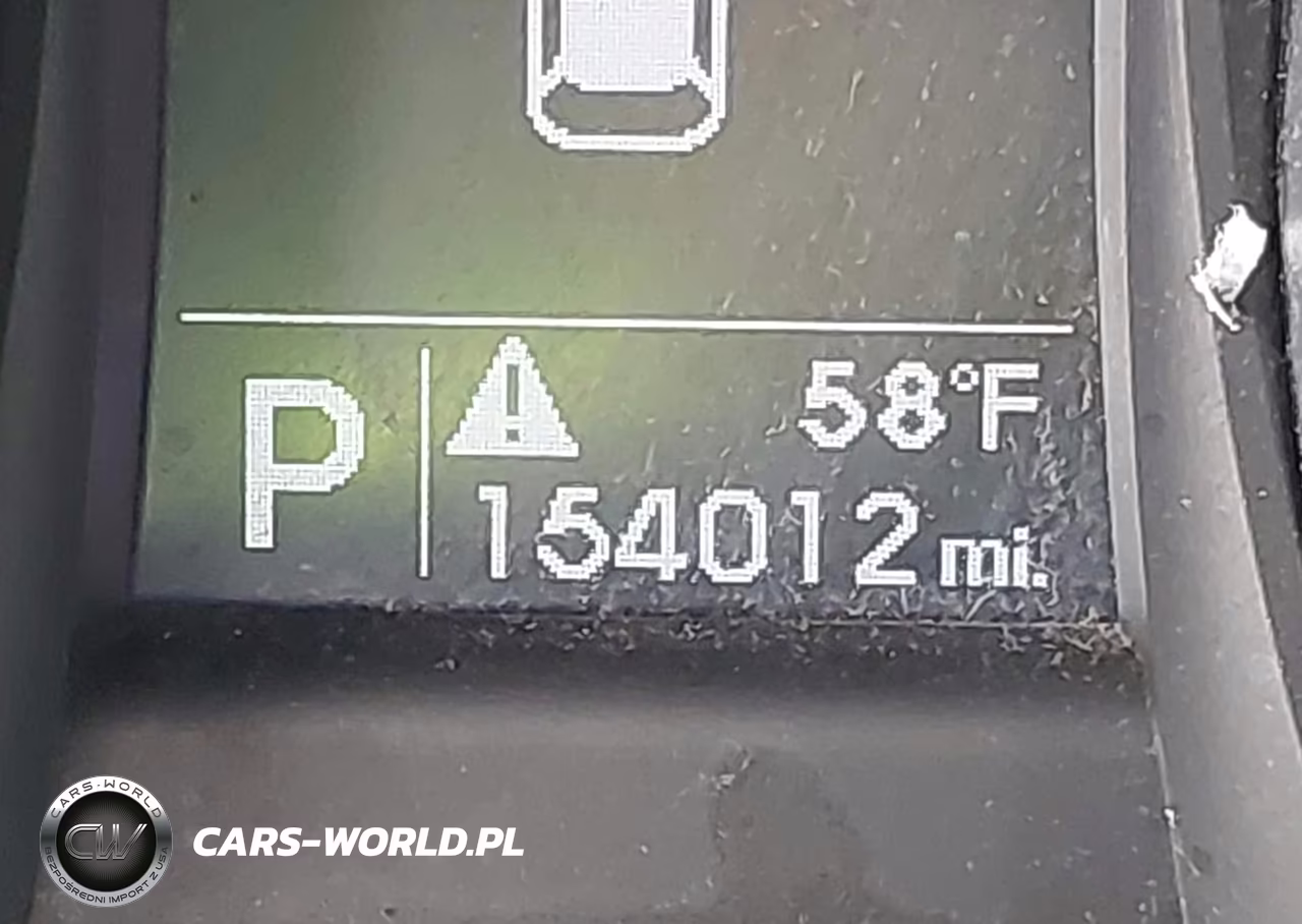 2015 Hyundai Santa Fe Sport 2.4L VIN:5XYZTDLB9FG297288 - 15