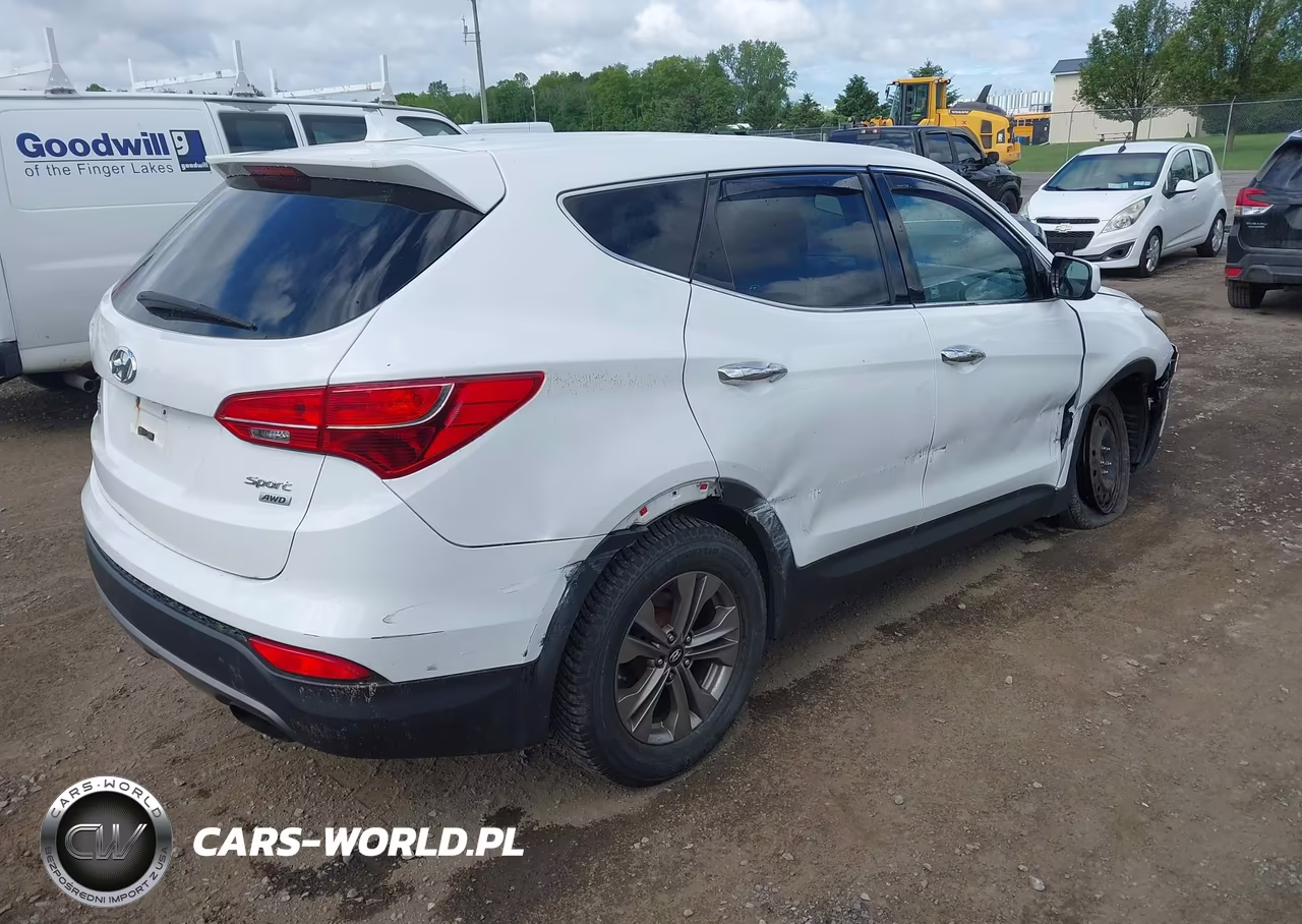 2015 Hyundai Santa Fe Sport 2.4L VIN:5XYZTDLB9FG297288 - 4